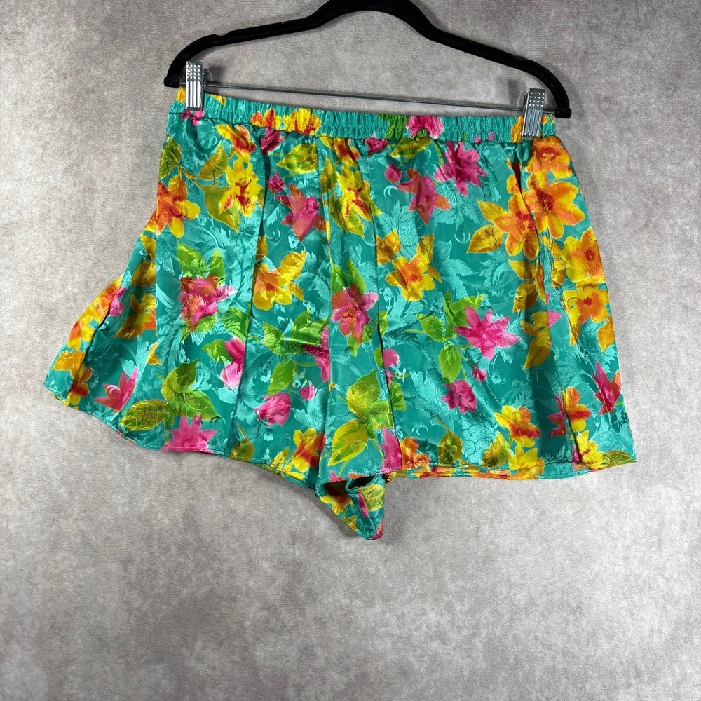 Victoria's Secret Gold Label Pajama Shorts Womens Large Green Floral‎ Satin